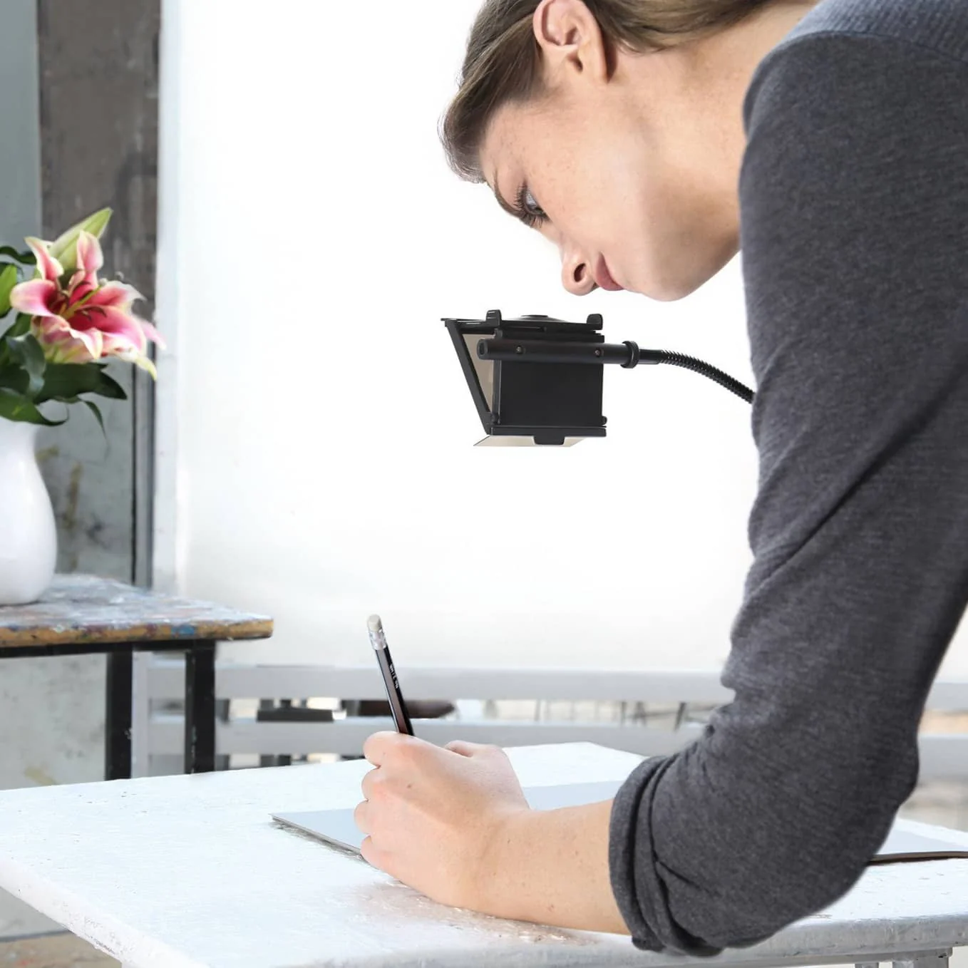 NeoLucida XL: a See-Through Camera Lucida - Image 3