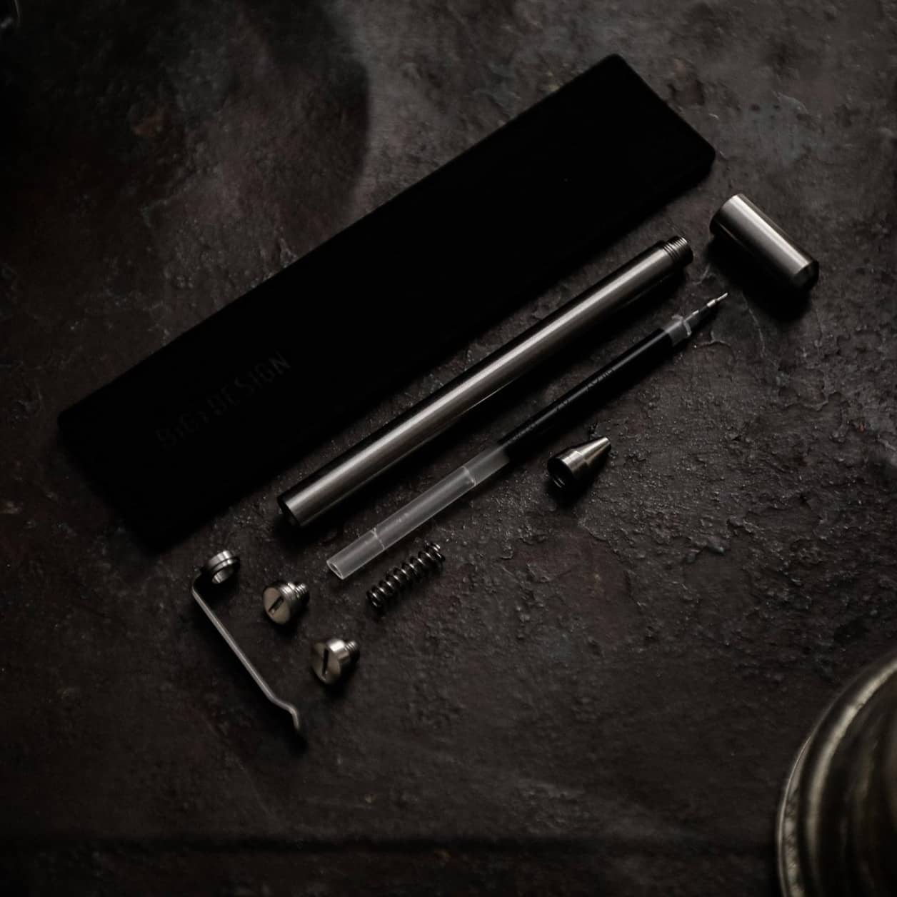 PHX-Pen : A Timeless Stainless Steel Pen - Image 7